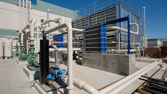 iStock_000015206400_Large_condenser.jpg