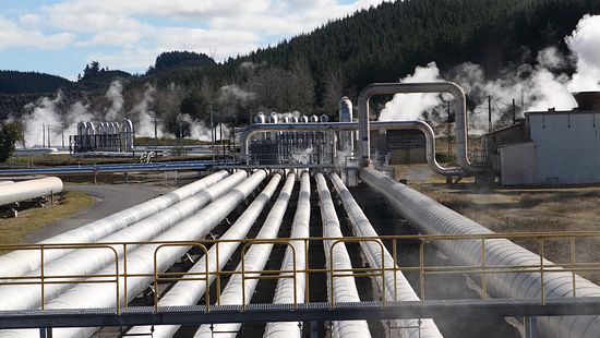iStock-157430123_geothermal.jpg